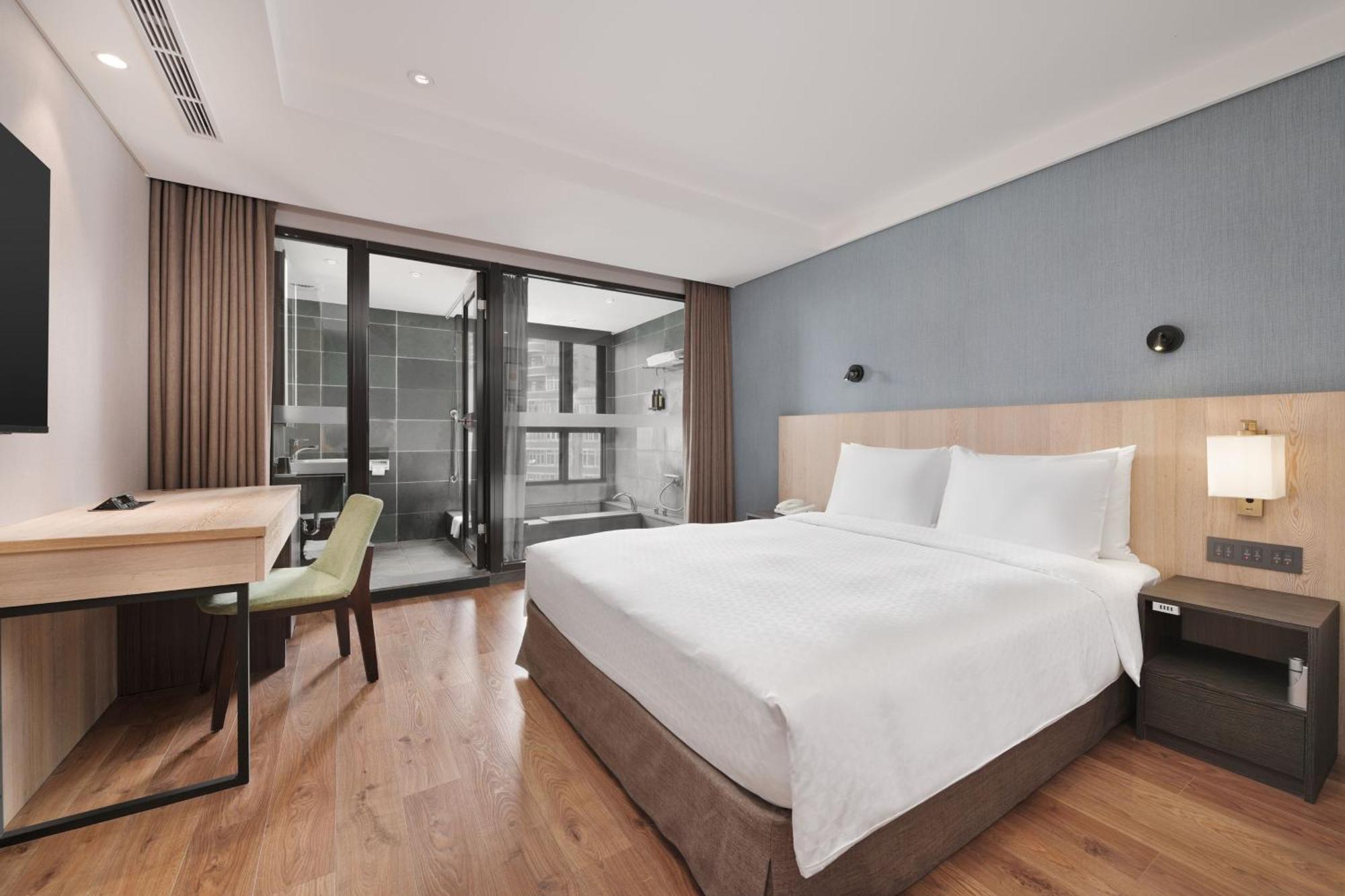 Four Points By Sheraton Yilan Jiaoxi Exterior photo